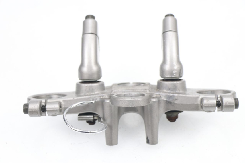 photo de UPPER FORK YOKE YAMAHA TDM 3VD 850 (1991 - 1995) - Technical close-up