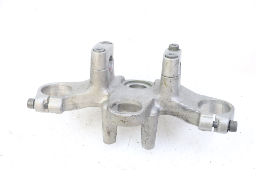 photo de UPPER FORK YOKE YAMAHA TDR DELTABOX 125 (1997 - 2003) - Surface and material condition