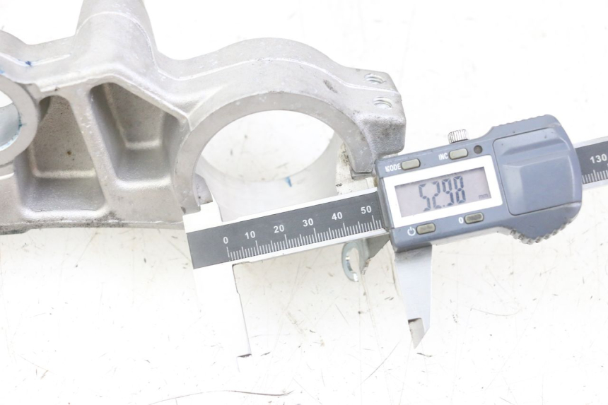 photo de UPPER FORK YOKE VENT DERAPAGE 50 (2018 - 2023) - Component detail