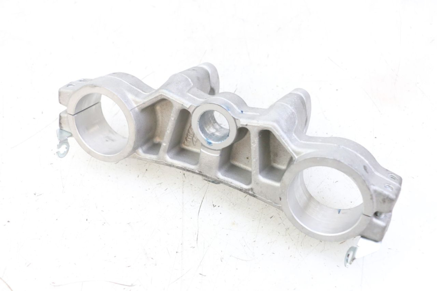 photo de UPPER FORK YOKE VENT DERAPAGE 50 (2018 - 2023) - Zoom on usage condition