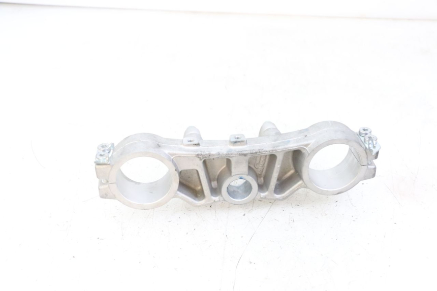 photo de UPPER FORK YOKE VENT DERAPAGE 50 (2018 - 2023) - Alternative perspective