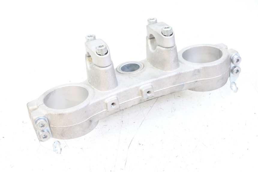 photo de UPPER FORK YOKE VENT DERAPAGE 50 (2018 - 2023) - Technical close-up