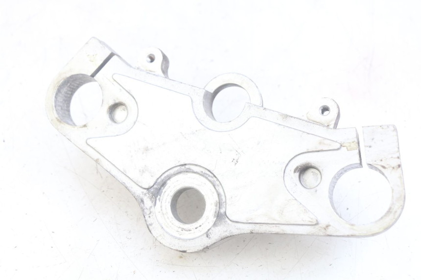 photo de UPPER TRIPLE CLAMP DAELIM VJ ROADWIN FI 125 (2008 - 2017) - Main view