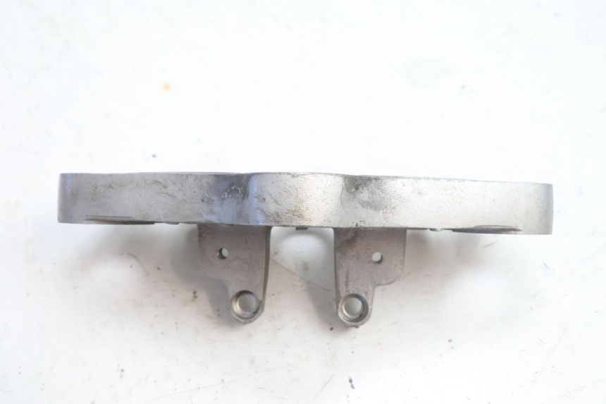photo de UPPER FORK YOKE DAELIM VJ ROADWIN 125 (2004 - 2007) - Component detail