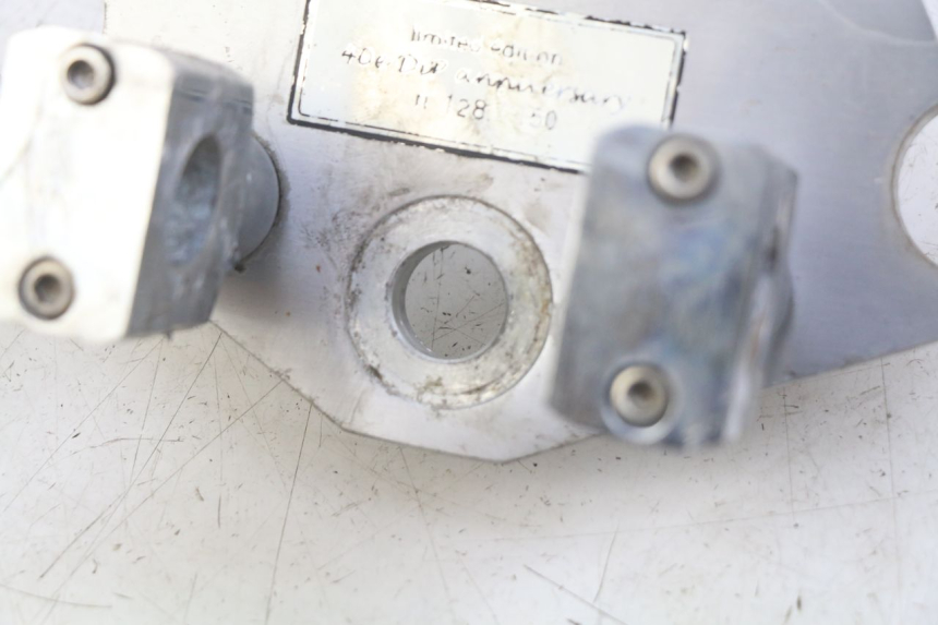 photo de UPPER TRIPLE CLAMP DAELIM VL DAYSTAR 125 (2000 - 2011) - Product overview