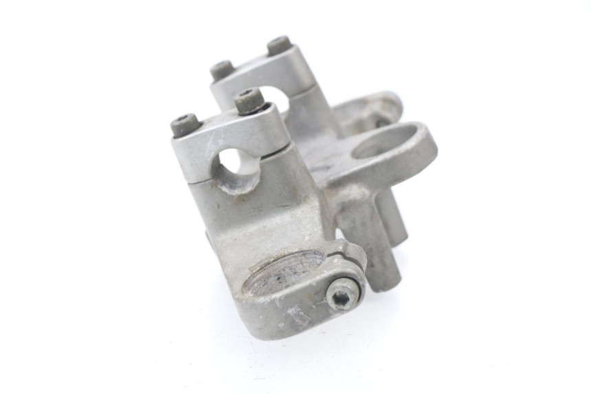 photo de UPPER FORK YOKE YAMAHA XJN XJ N DIVERSION 600 (1994 - 1997) - Alternative perspective