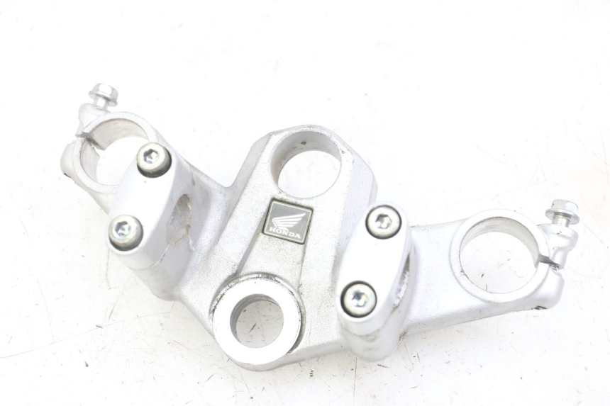 photo de UPPER FORK YOKE HONDA XLV VARADERO 125 (2000 - 2006) - Main view