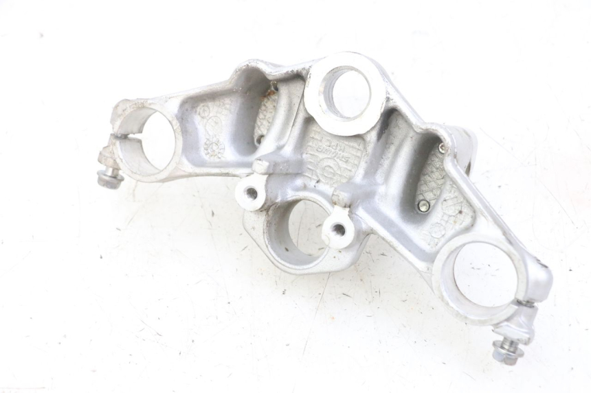 photo de UPPER FORK YOKE HONDA XLV VARADERO 125 (2000 - 2006) - Alternative perspective