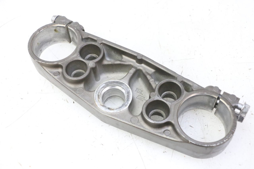 photo de UPPER FORK YOKE YAMAHA YZ-F YZF 250 (2014 - 2018) - Fixing points details