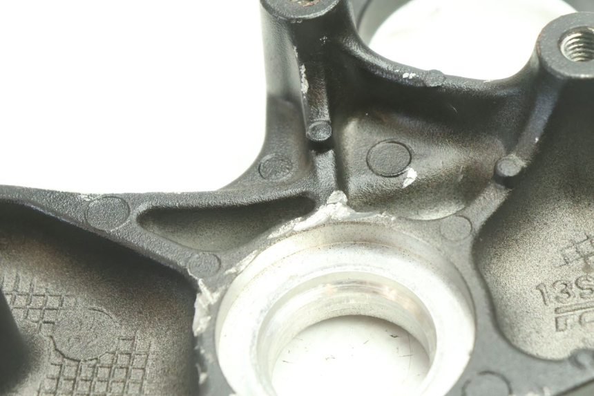 photo de UPPER FORK YOKE YAMAHA YZF R6 600 (2008 - 2009) - Fixing points details