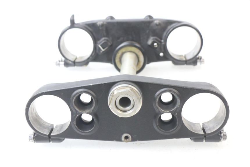 photo de UPPER FORK YOKE YAMAHA YZF YZ-F 450 (2018 - 2021) - Fixing points details