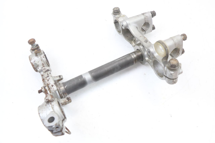 photo de YOKES FORK SUZUKI TS X 80 (1984 - 1988) - Zoom on usage condition