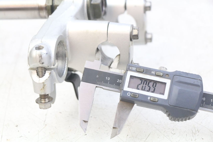 photo de FORK HEAD YAMAHA TTR 125 (2000 - 2020) - Zoom on usage condition