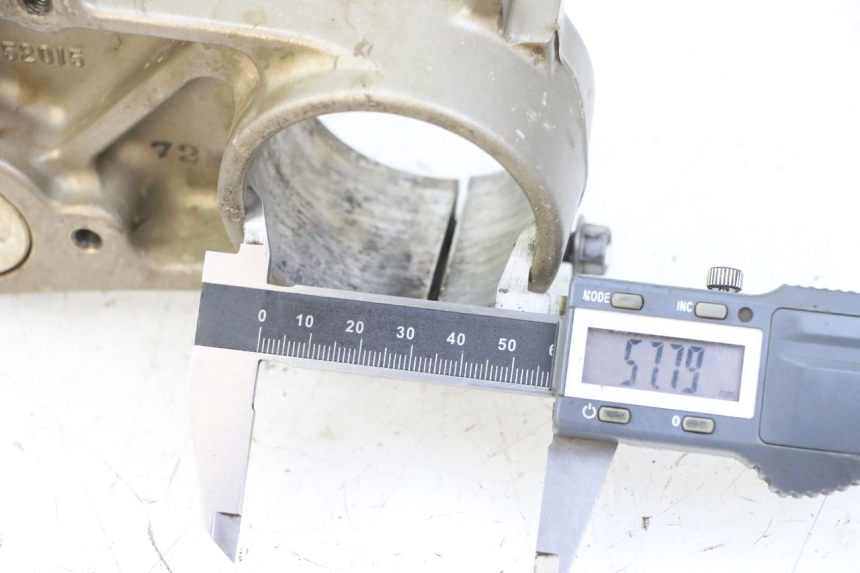 photo de YOKES FORK YAMAHA YZ-F YZF 250 (2007 - 2013) - Alternative perspective