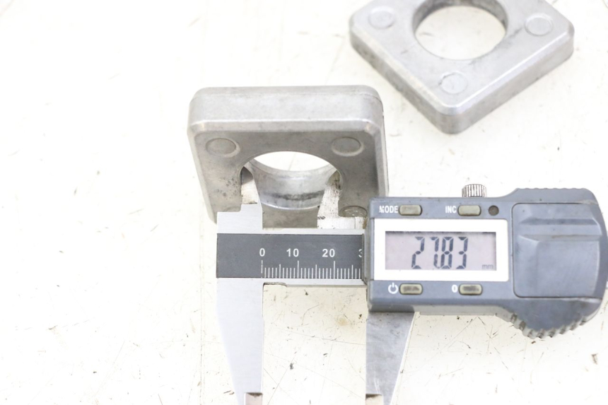 photo de CHAIN ADJUSTER BMW S RR ABS S1000RR 1000 (2015 - 2018) - Component detail