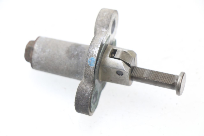 photo de TIMING CHAIN TENSIONER SUZUKI BURGMAN 125 (2007 - 2014) - Zoom on usage condition