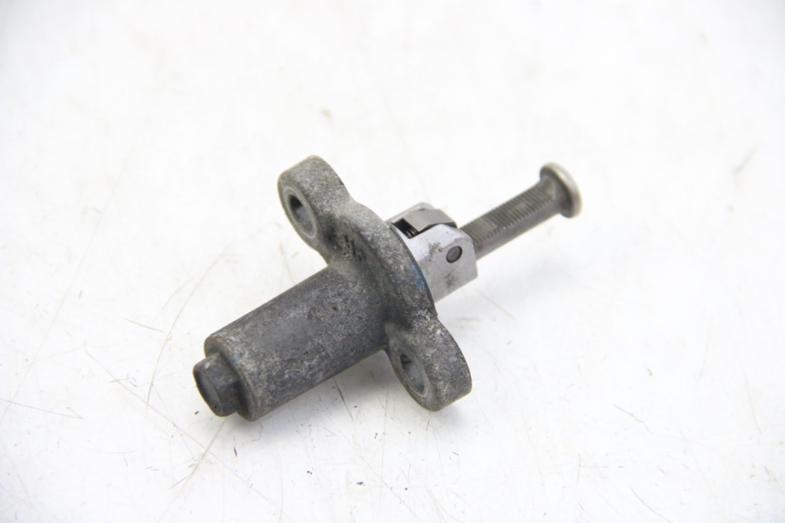photo de TIMING CHAIN TENSIONER SUZUKI BURGMAN 125 (2007 - 2014) - Alternative perspective