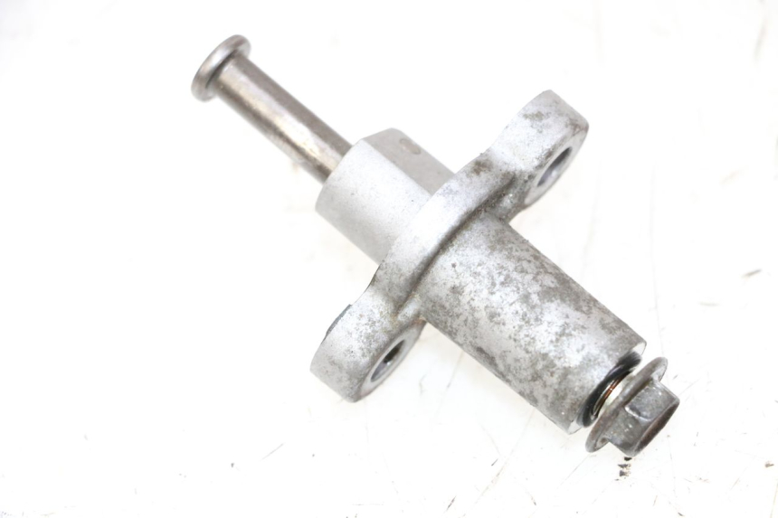 photo de TIMING CHAIN TENSIONER SUZUKI BURGMAN 125 (2007 - 2014) - Zoom on usage condition