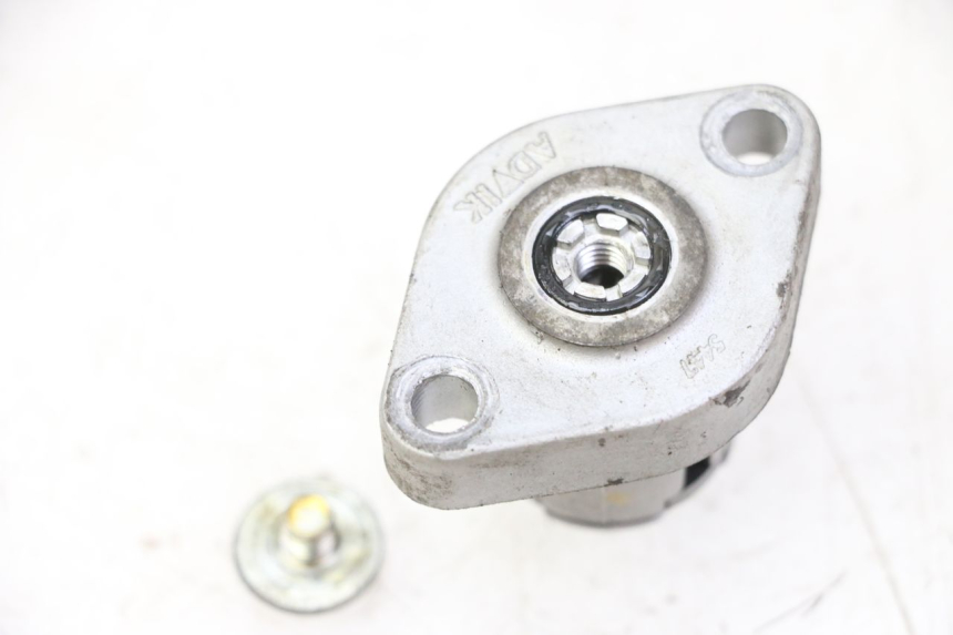 photo de CAM CHAIN TENSIONER HONDA CBF 125 (2009 - 2015) - Technical close-up