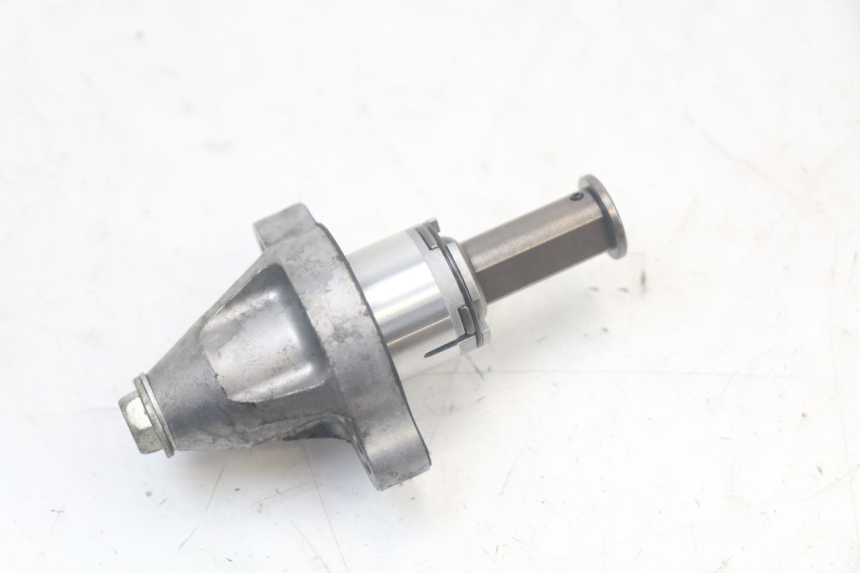 photo de TIMING CHAIN TENSIONER YAMAHA FJR ABS 1300 (2006 - 2012) - Zoom on usage condition