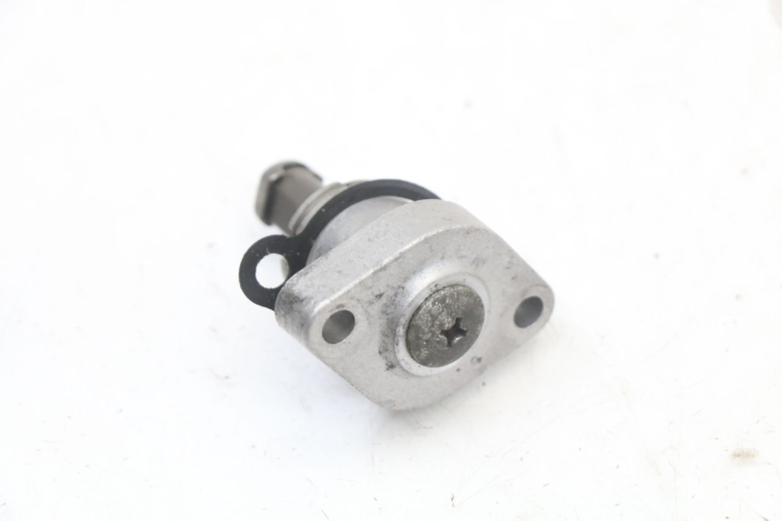photo de CAM CHAIN TENSIONER HONDA NES AROBASE 125 (2000 - 2003) - Zoom on usage condition