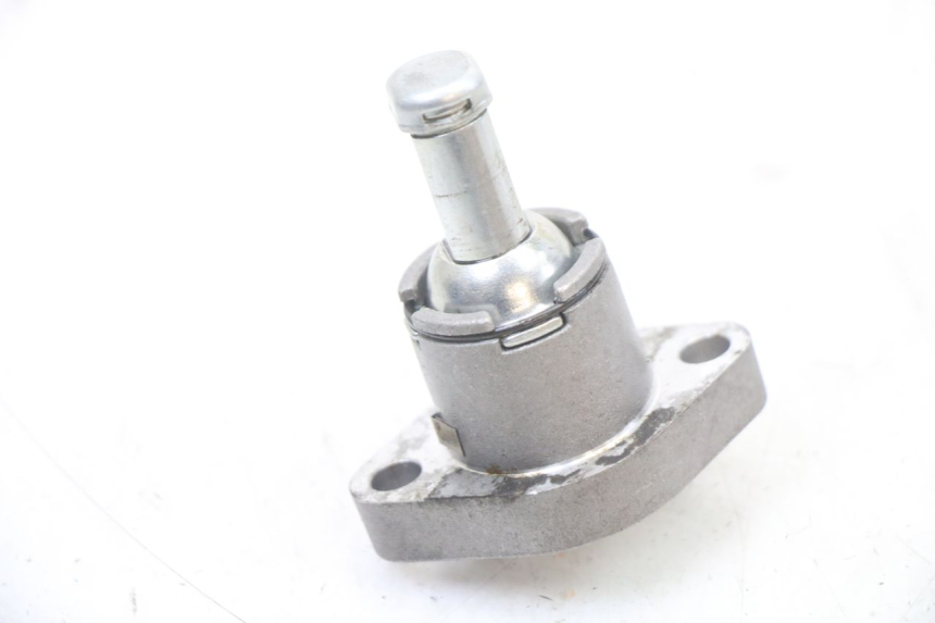 photo de CAM CHAIN TENSIONER LONGJIA SHARPY 125 (2020 - 2024) - Zoom on usage condition