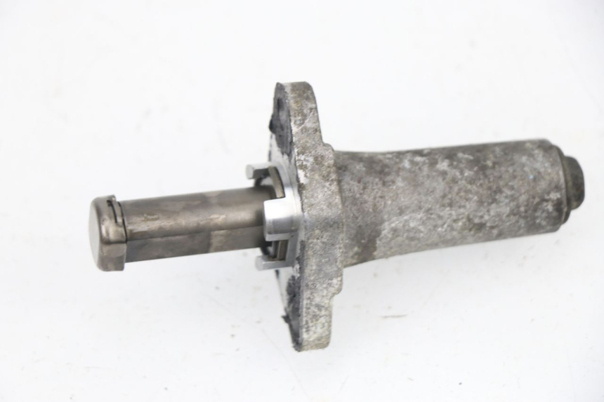 photo de CAM CHAIN TENSIONER YAMAHA YBR 125 (2004 - 2006) - Zoom on usage condition