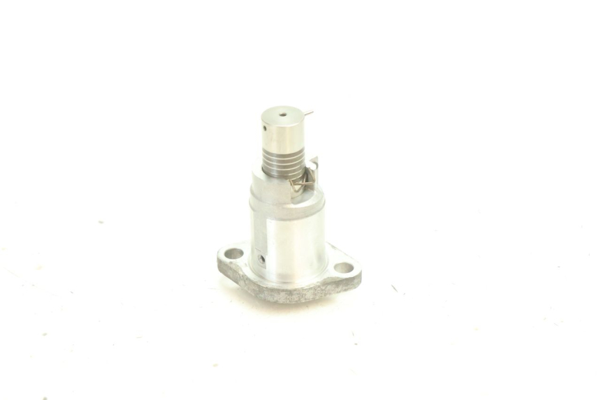 photo de CAM CHAIN TENSIONER YAMAHA YZF R6 600 (2008 - 2009) - Alternative perspective