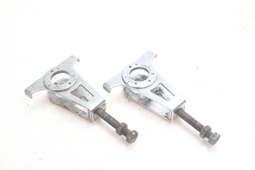 photo de CHAIN ADJUSTER KAWASAKI GPX F ZX750F 750 (1986 - 1990) - Main view