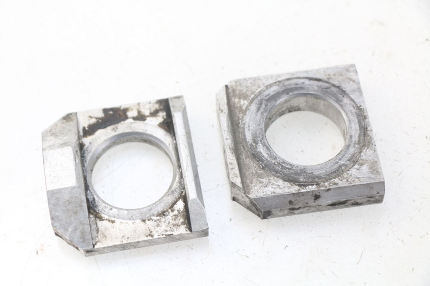 photo de CHAIN ADJUSTER SUZUKI GSX-R GSXR 600 (2001 - 2003) - Main view