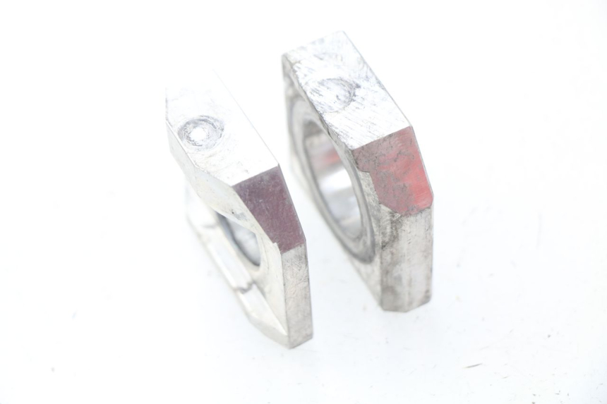 photo de CHAIN ADJUSTER SUZUKI GSX-R GSXR K16 1000 (2012 - 2016) - Zoom on usage condition