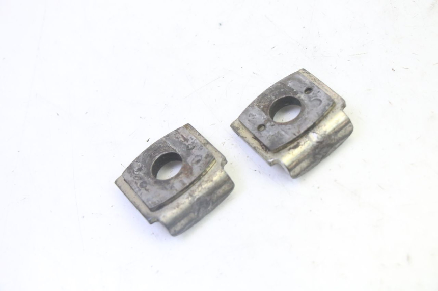 photo de CHAIN ADJUSTER KAWASAKI KX 65 (2000 - 2019) - Zoom on usage condition