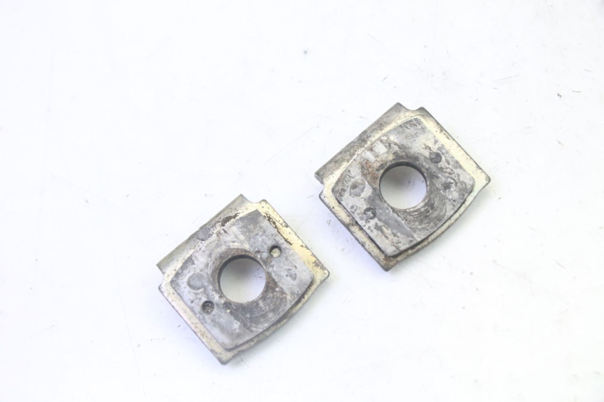 photo de CHAIN ADJUSTER KAWASAKI KX 65 (2000 - 2019) - Alternative perspective