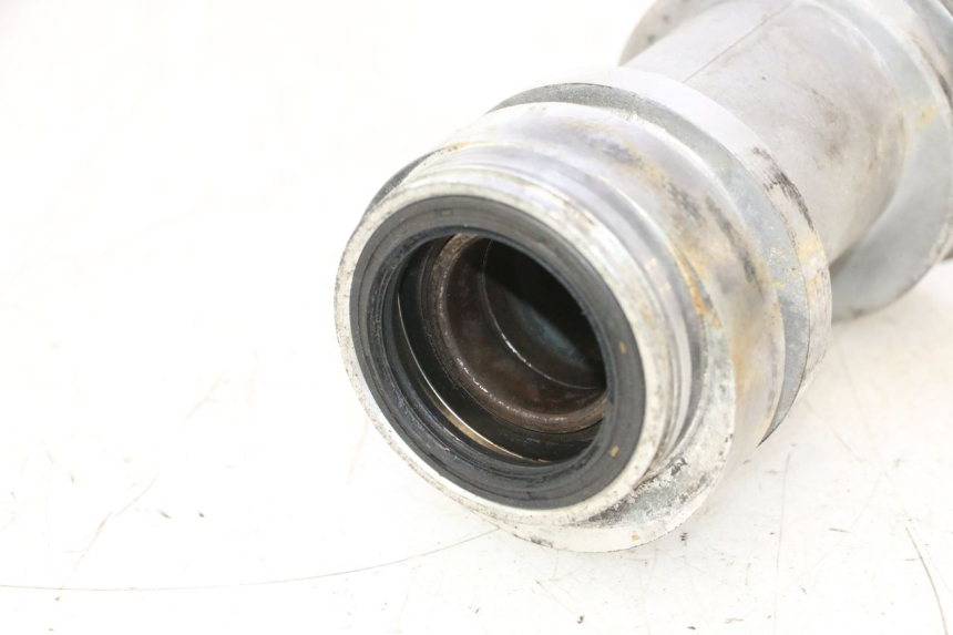 photo de CHAIN ADJUSTER KYMCO MXU R 250 (2004 - 2010) - Alternative perspective