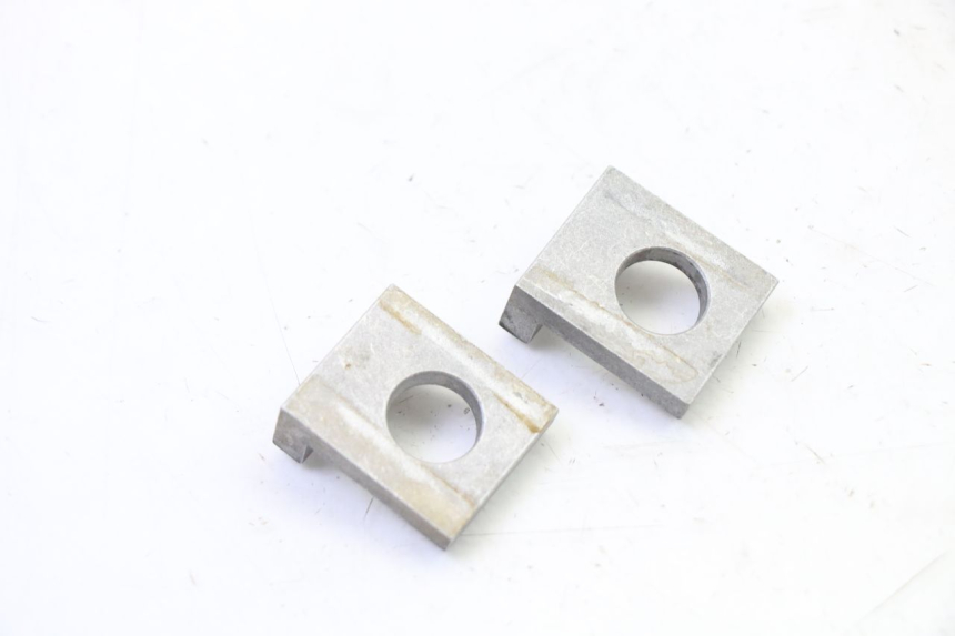 photo de CHAIN ADJUSTER APOLLO RFZ 125 - Alternative perspective