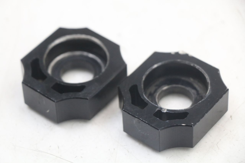 photo de CHAIN ADJUSTER NITRO MOTORS THUNDER 125 - Zoom on usage condition