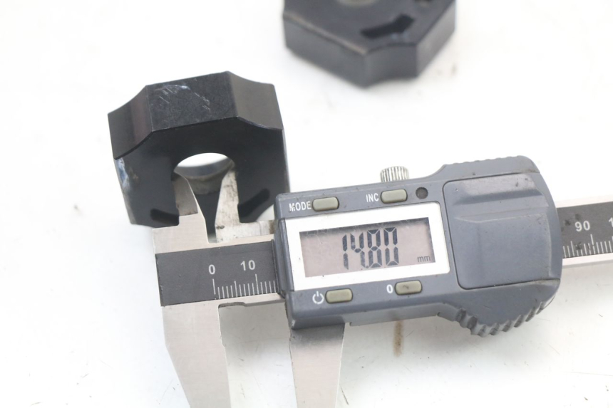 photo de CHAIN ADJUSTER NITRO MOTORS THUNDER 125 - Product overview