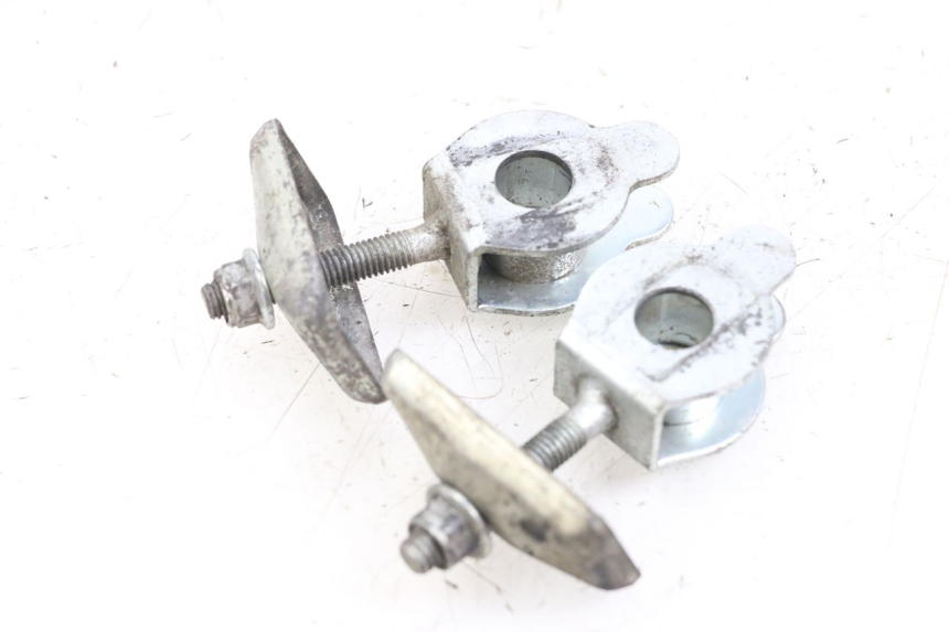 photo de Chain tensioner SUZUKI VL INTRUDER 125 (2004 - 2007) - Component detail