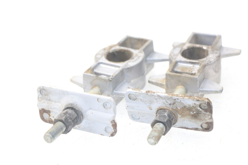 photo de CHAIN ADJUSTER YAMAHA WR R 125 (2009 - 2017) - Zoom on usage condition