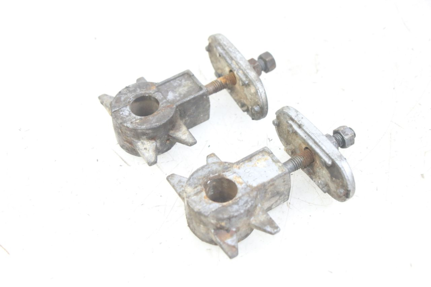 photo de CHAIN ADJUSTER YAMAHA XJN DIVERSION 600 (2000 - 2003) - Component detail