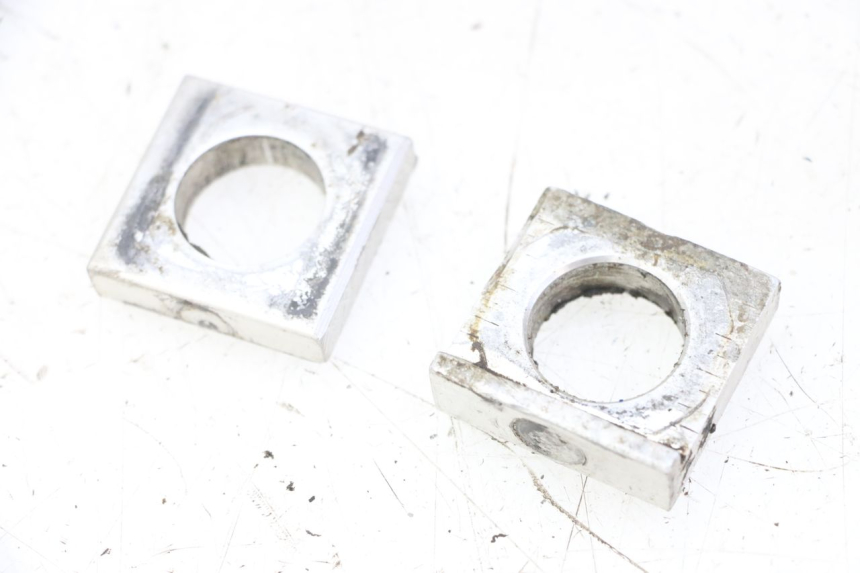 photo de CHAIN ADJUSTER YAMAHA YZ-F YZF 250 (2007 - 2013) - Main view