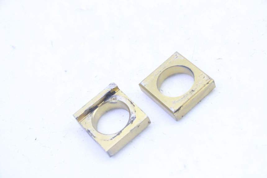 photo de CHAIN ADJUSTER YAMAHA YZ-F YZF 250 (2014 - 2018) - Main view