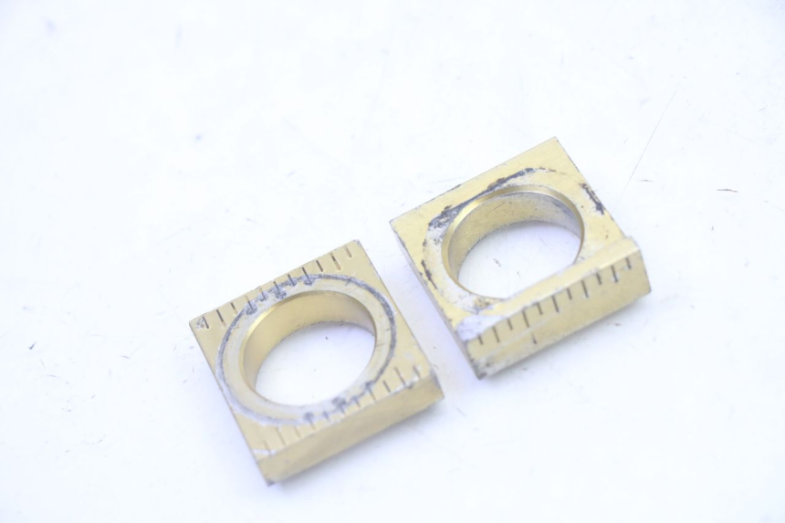 photo de CHAIN ADJUSTER YAMAHA YZ-F YZF 250 (2014 - 2018) - Component detail