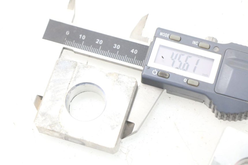 photo de CHAIN ADJUSTER KAWASAKI Z Z900 900 (2017 - 2019) - Component detail