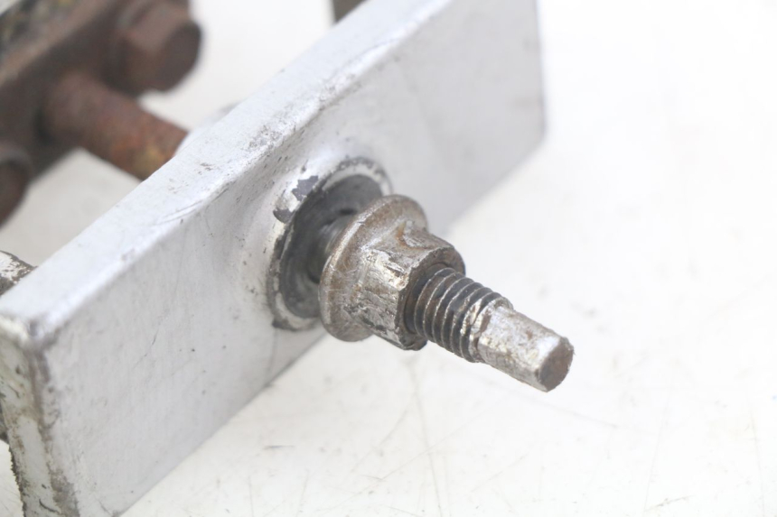 photo de CHAIN TENSIONER KAWASAKI ZX-6R ZX6R 600 (1995 - 1997) - Alternative perspective