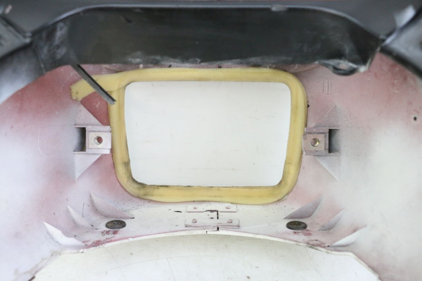 photo de FRONT FAIRING YAMAHA FJ 36Y 1100 (1984 - 1985) - Technical close-up