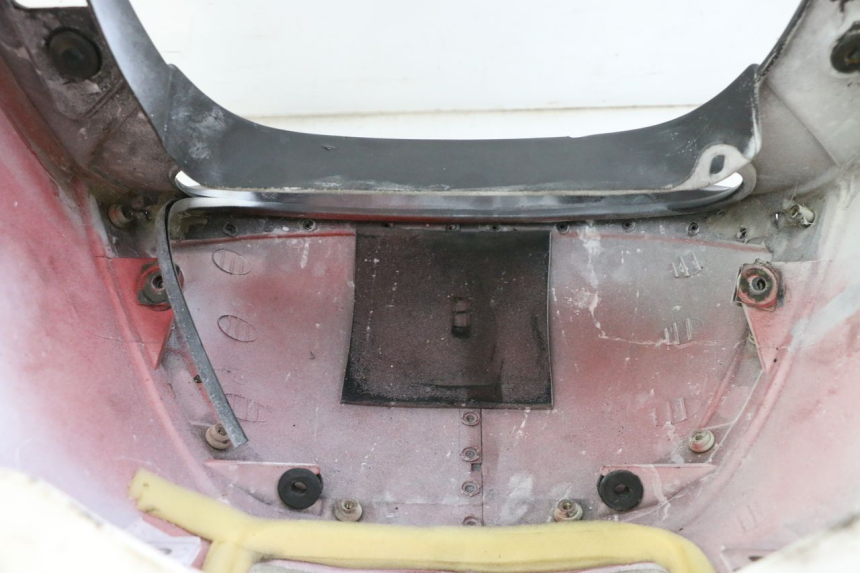 photo de FRONT FAIRING YAMAHA FJ 36Y 1100 (1984 - 1985) - Alternative perspective