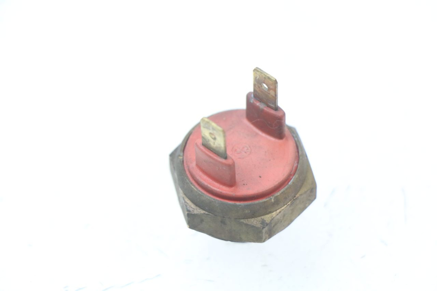 photo de THERMO SWITCH PIAGGIO BEVERLY 125 (1998 - 2005) - Component detail