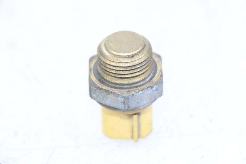 photo de THERMO SWITCH SUZUKI BURGMAN 650 (2002 - 2004) - Component detail