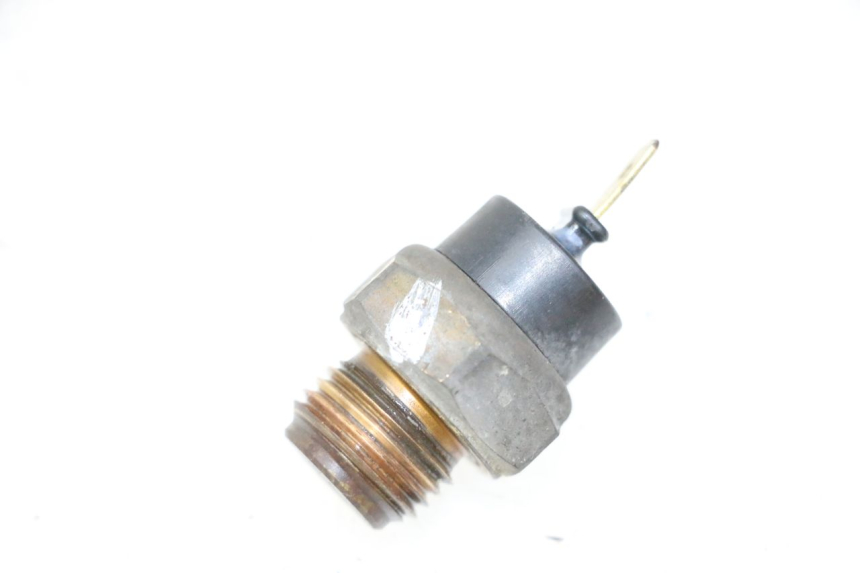 photo de THERMO SWITCH HONDA NTV DEAUVILLE 650 (2001 - 2006) - Component detail